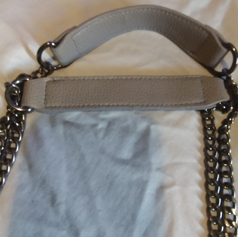 Bebe crossbody